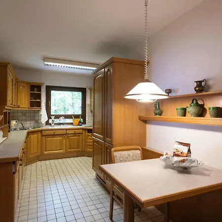 Schlosschen In Einem Vorort Von Wien Gablitz